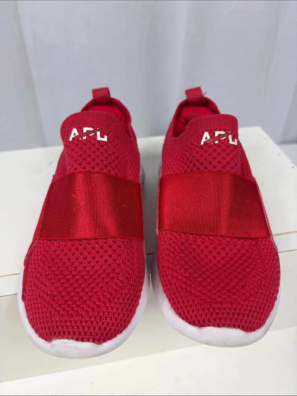 APL Kid's TechLoom Bliss in Red/White.